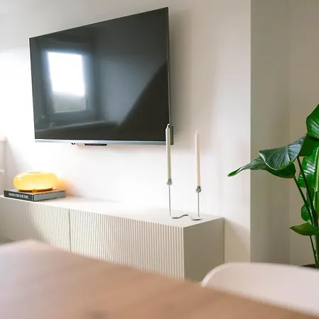 Koe27 - Modernes City-apartment Apartman